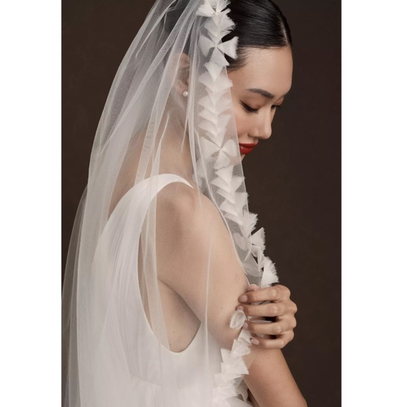 NWT BHLDN A.B. ELLIE TUFTS CHAPEL VEIL - Picture 3 of 4